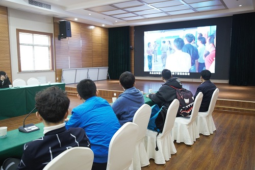 5df10e5945df2.jpg 2.jpg