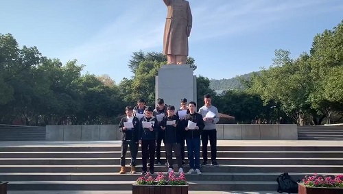 5df109d54b3eb.jpg 图二.jpg