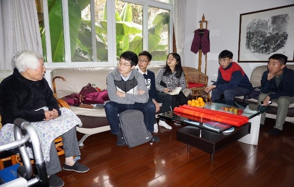 5e0f6594e88f8.jpg 5e0f6594e88f8.jpg