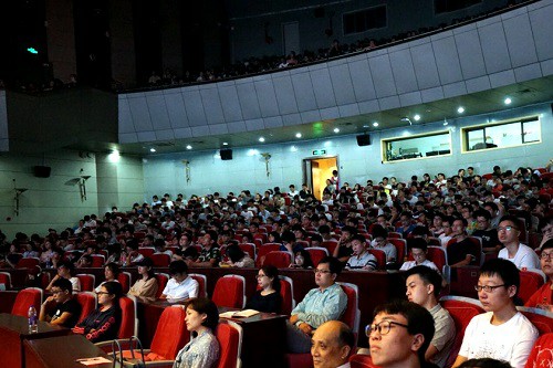 5baef24fe68df.jpg 6.jpg