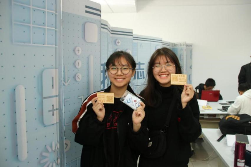 5ddfce05b1895.jpg 5ddfce05b1895.jpg