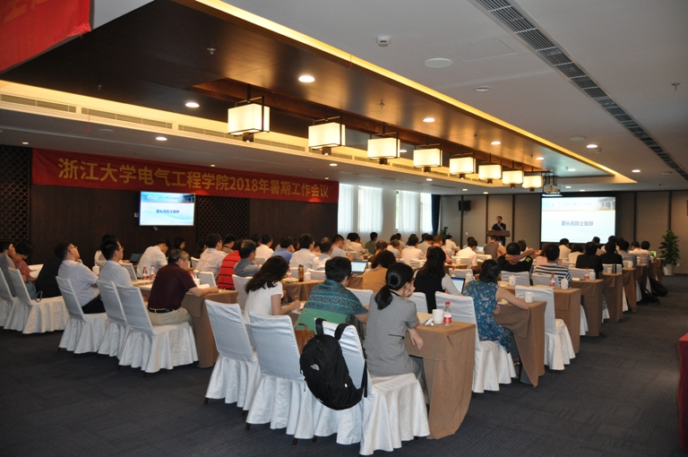 5b9334dc7b711.JPG 全景002.JPG