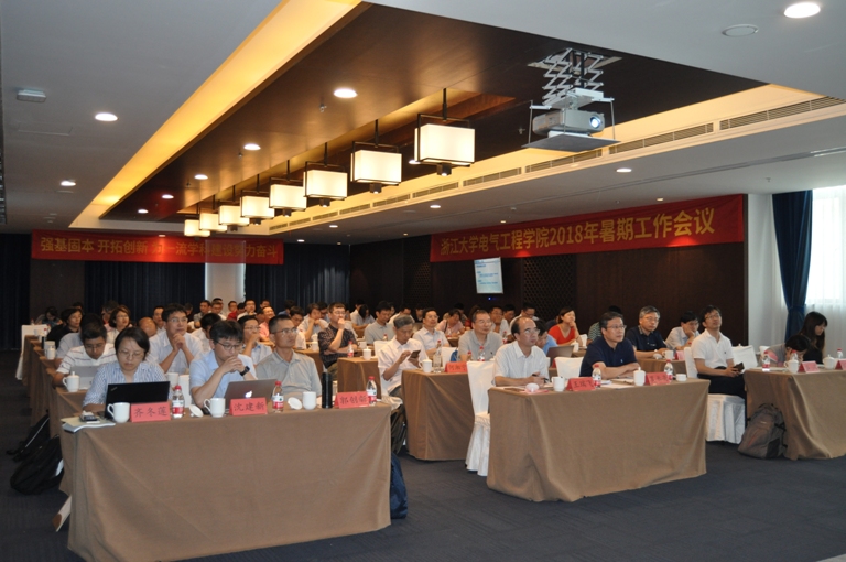 5b9333e42cc01.JPG 全景001.JPG