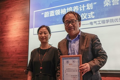 5ce2951f8ab9c.jpg 12.jpg