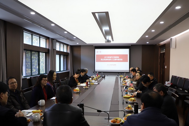 5e12c8d7ca8c6.JPG IMG_7571.JPG