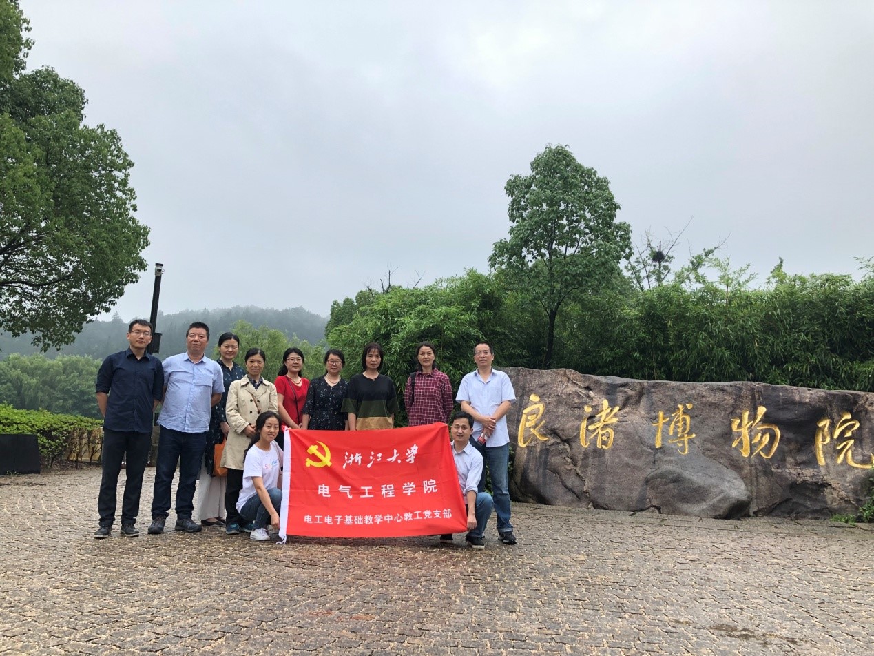 5d11a1a043e1d.jpg 5d11a1a043e1d.jpg