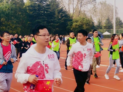 5db95db351de8.png 图一.png