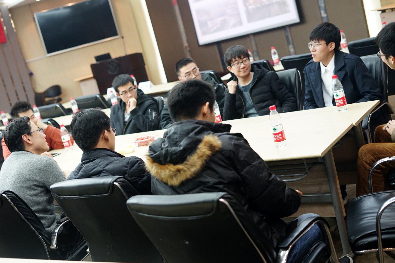 5c20ec454e434.jpg 5c20ec454e434.jpg